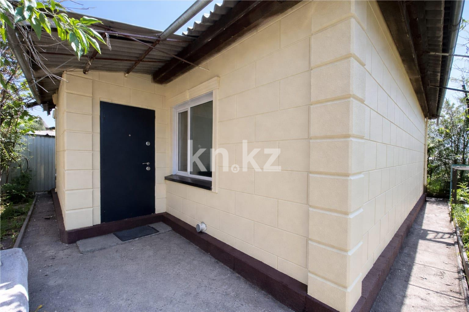 Продажа 3-комнатного дома, 81.3 м² в Караганде