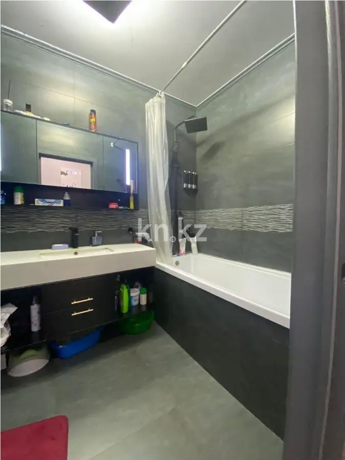 Продажа 3-комнатной квартиры, 96.8 м², пр. Кабанбай батыра, дом  48 в Астане - фото 7