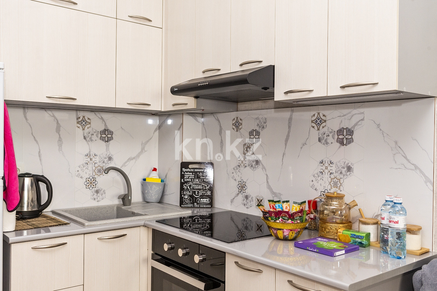 Аренда 1-комнатной квартиры посуточно, 33 м², ул. Карасай батыра, дом  326 в Алматы - фото 8