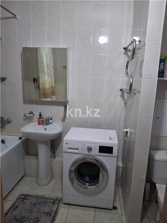 Продажа 2-комнатной квартиры, 62.5 м² в Астане - фото 4