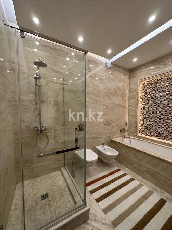 Продажа 4-комнатной квартиры, 190 м², пр. Кабанбай батыра, дом  13 в Астане - фото 6
