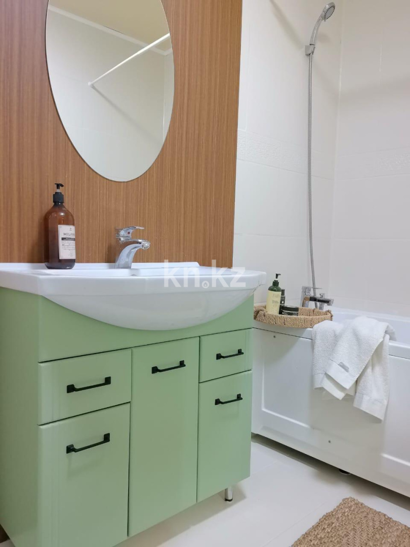 Продажа 2-комнатной квартиры, 67.7 м² в Актобе - фото 8