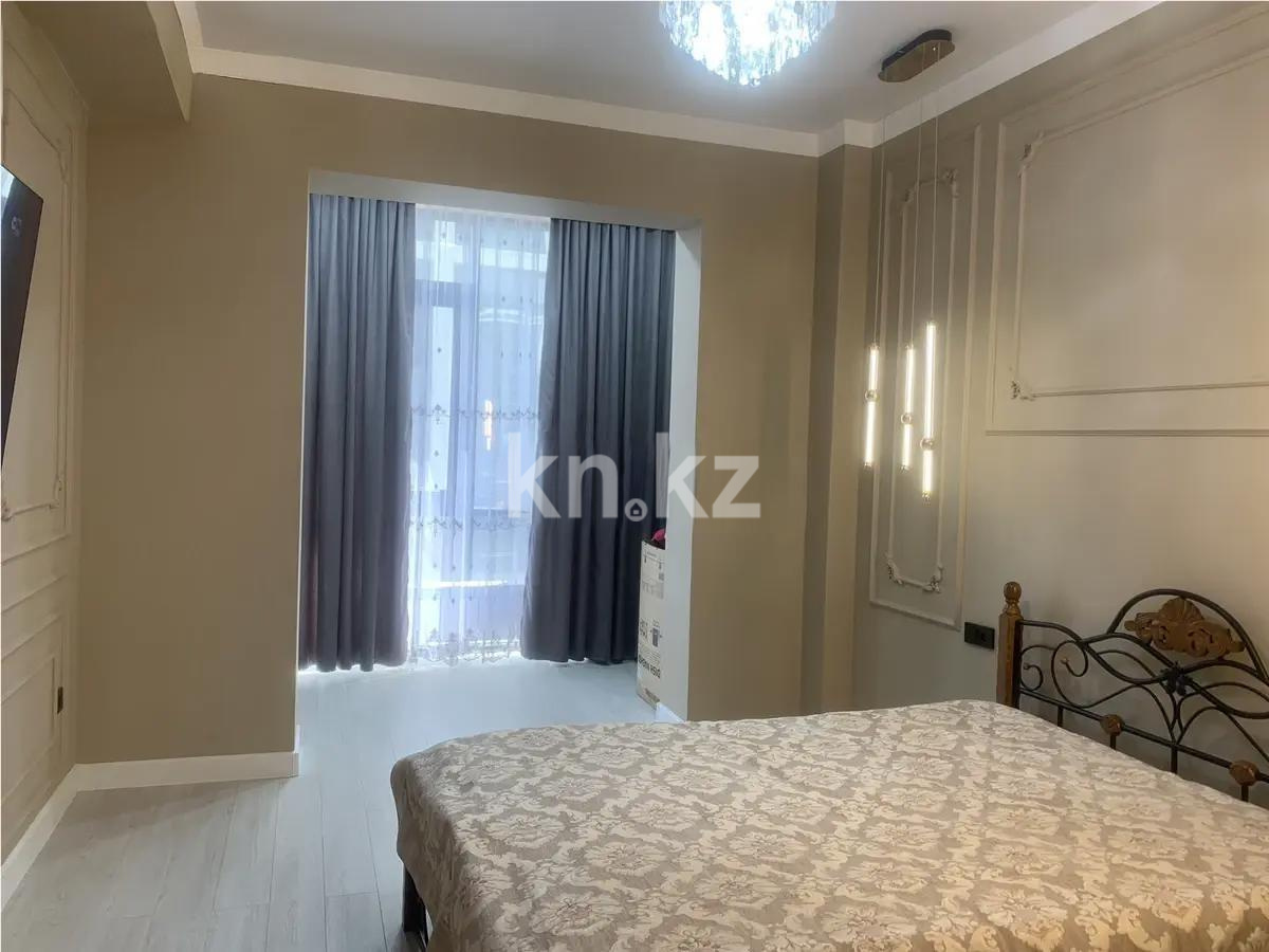 Продажа 2-комнатной квартиры, 96 м², ул. Толе би, дом  181 в Алматы - фото 2