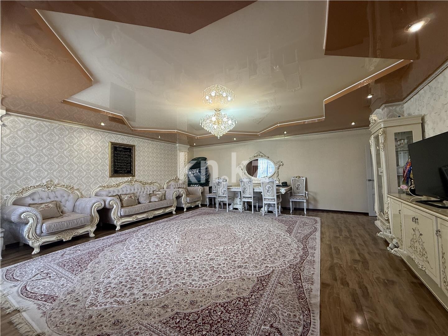 Продажа 5-комнатной квартиры, 152 м² в Караганде - фото 3