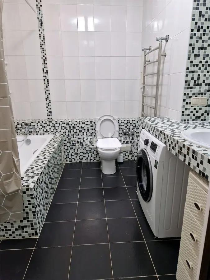 Продажа 2-комнатной квартиры, 69 м², мкр-н Жетысу-3, дом  59 в Алматы - фото 3