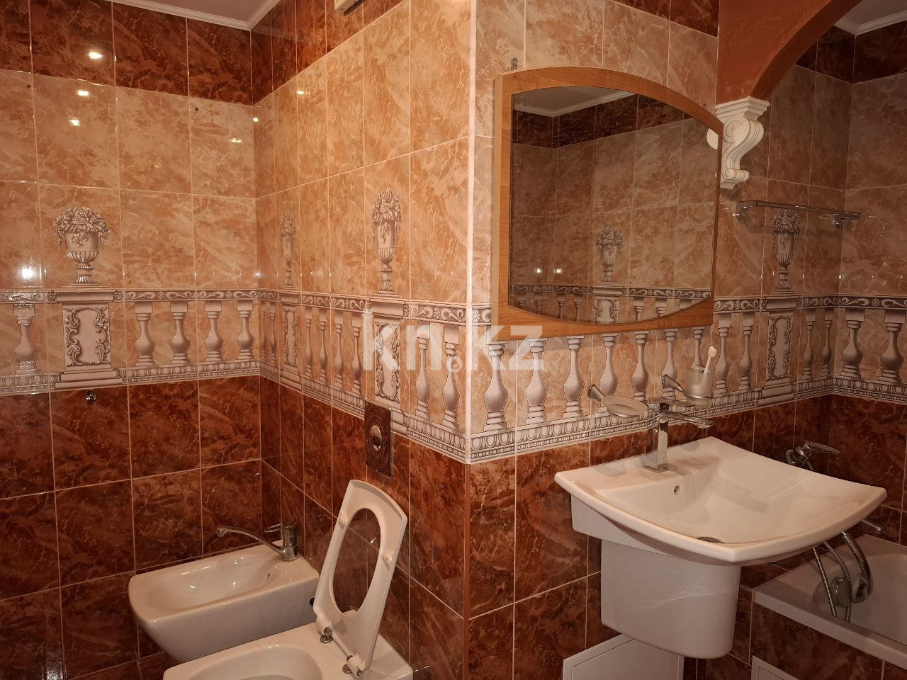 Продажа 3-комнатной квартиры, 90 м², Абая, дом  1 - ул. Кумисбекова в Астане - фото 12