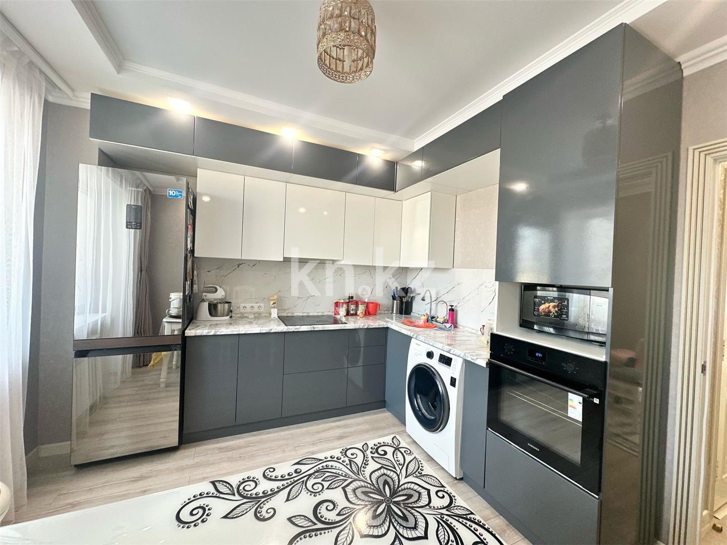 Продажа 3-комнатной квартиры, 93 м², пр. Шахтеров в Караганде - фото 7