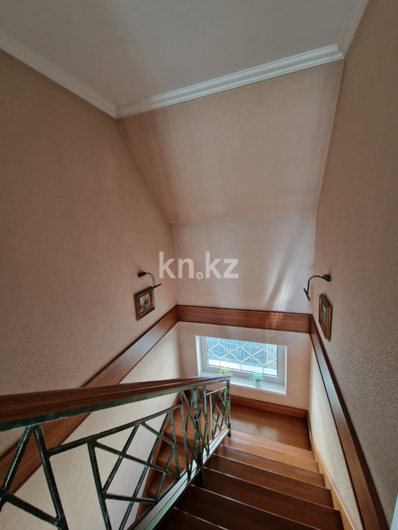 Продажа 5-комнатного дома, 140 м², ул. Кулболды в Алматы - фото 19