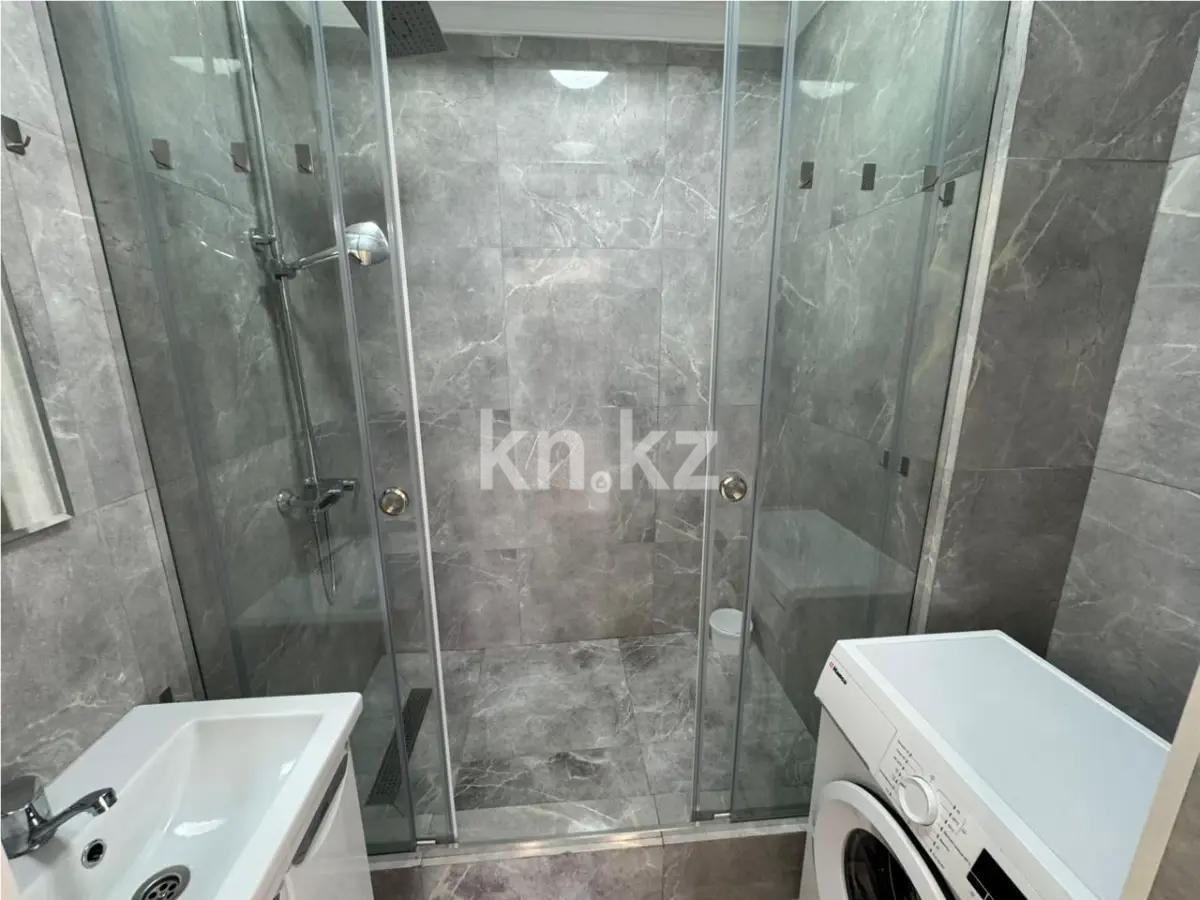 Продажа 2-комнатной квартиры, 70.8 м² в Алматы - фото 4