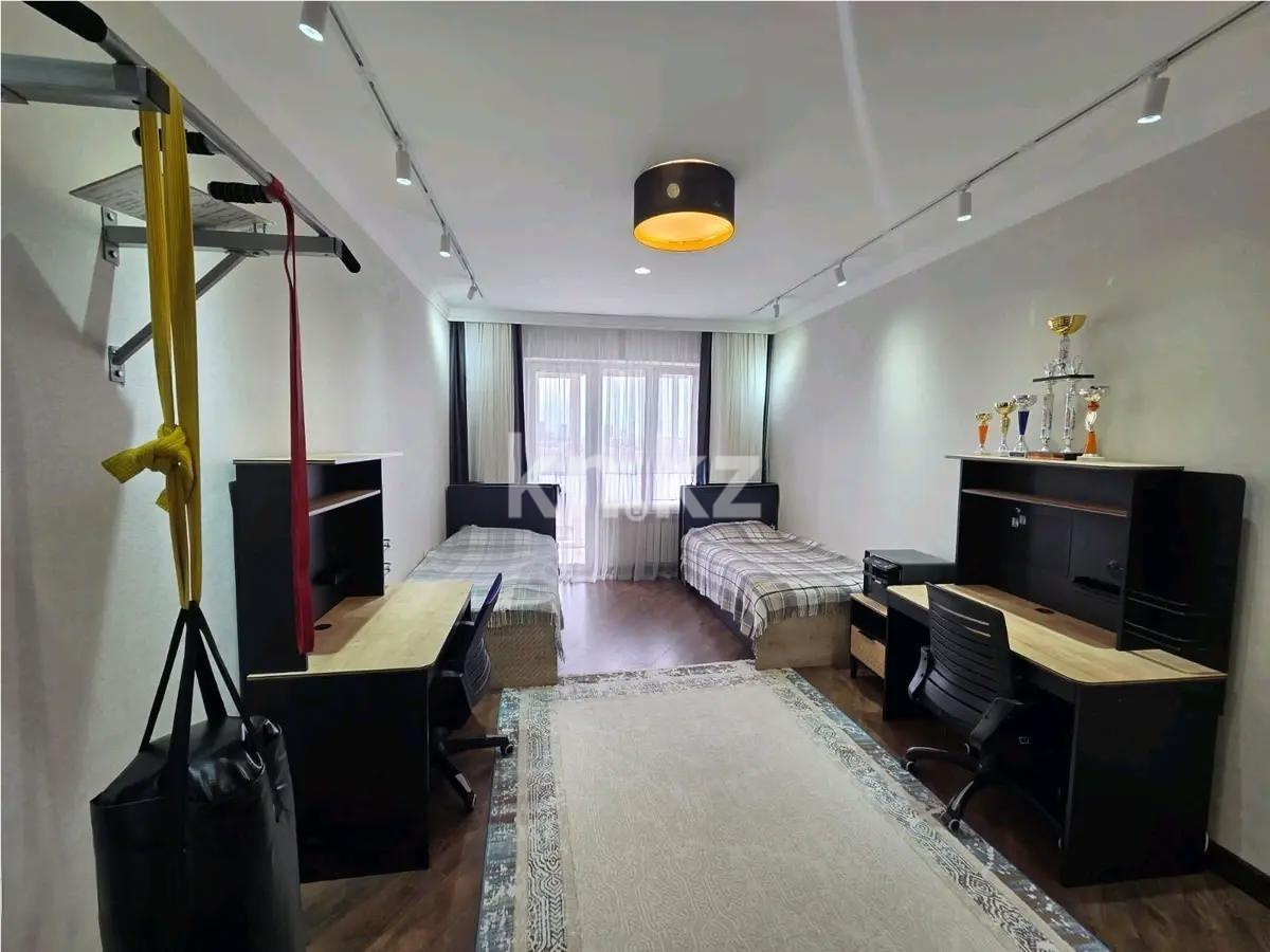 Продажа 4-комнатной квартиры, 139 м², ул. Бухар жырау, дом  19 в Астане - фото 3