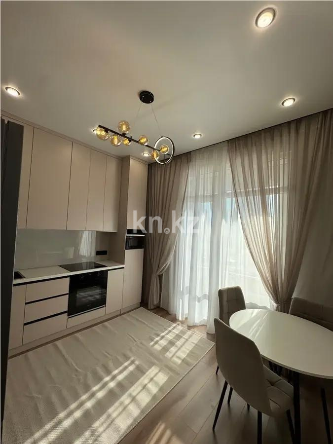 Продажа 1-комнатной квартиры, 49 м², ул. Утеген батыра, дом  11г в Алматы - фото 2