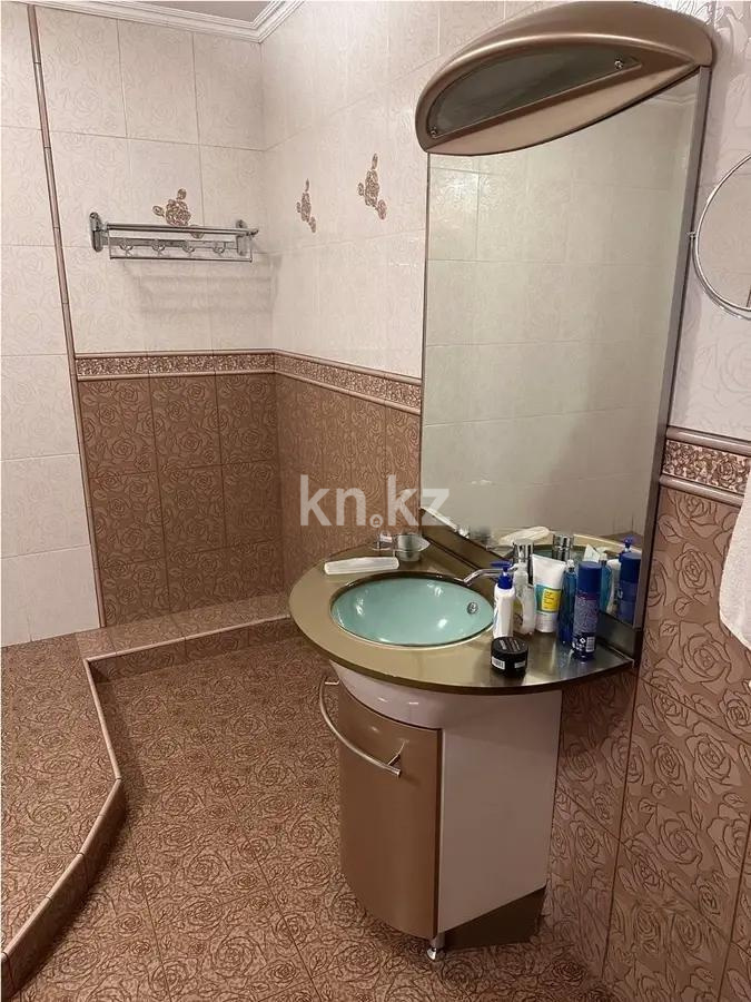 Продажа 4-комнатной квартиры, 200 м², пр. Аль-Фараби, дом  110в в Алматы - фото 5