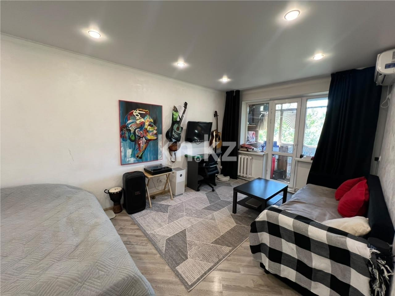 Продажа 1-комнатной квартиры, 30 м² в Караганде