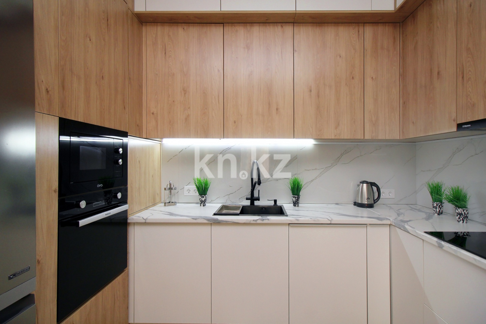 Аренда 3-комнатной квартиры посуточно, 65 м² в Алматы - фото 18