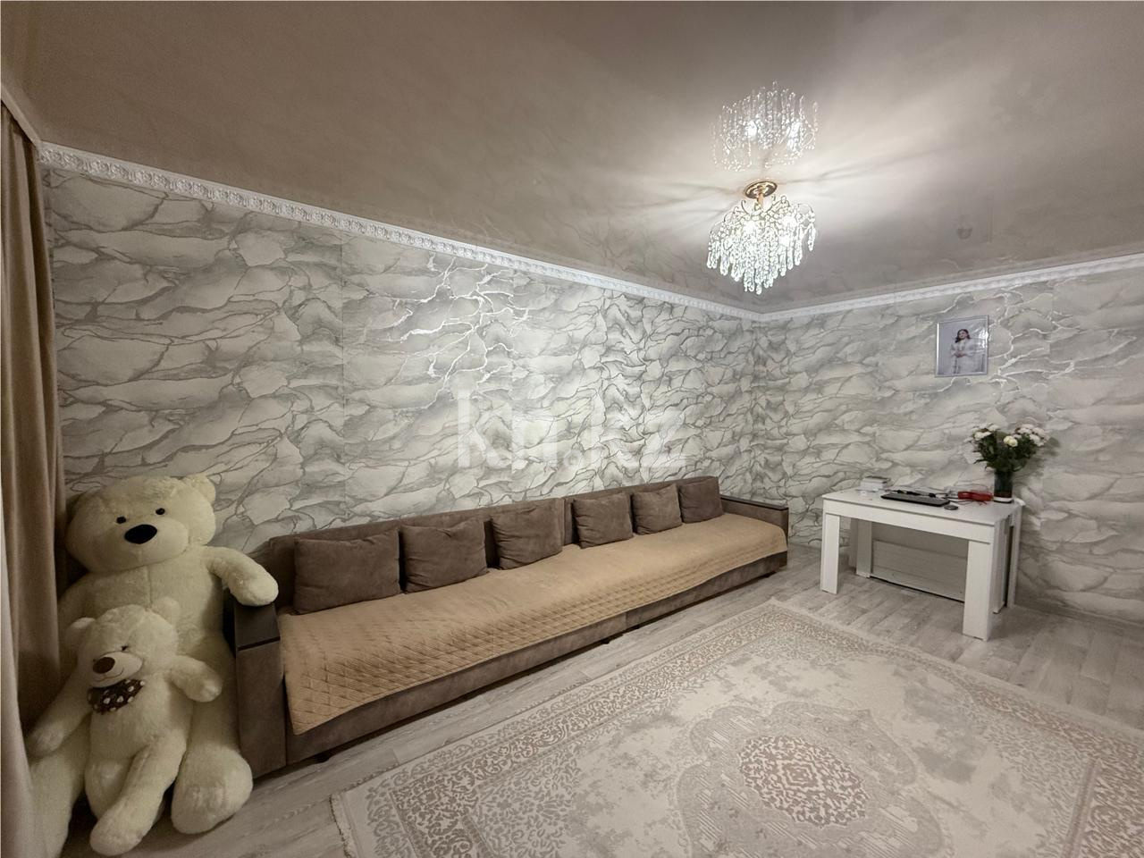 Продажа 3-комнатной квартиры, 76 м², ул. Дружбы, дом  126а в Караганде - фото 2