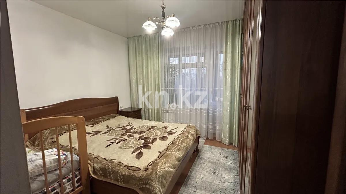 Продажа 4-комнатной квартиры, 69.8 м², ул. Жандосова, дом  162А в Алматы - фото 3