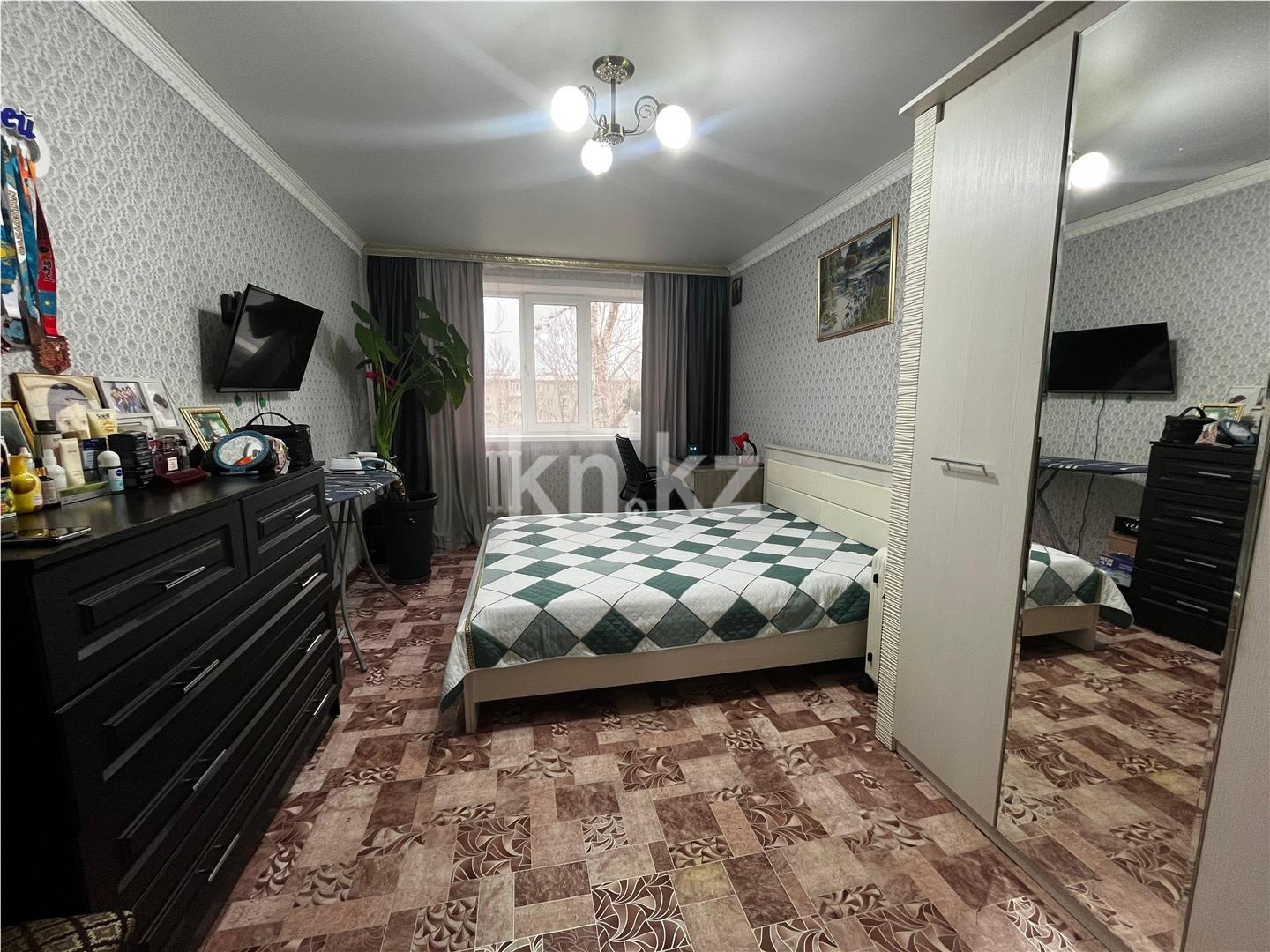 Продажа 3-комнатной квартиры, 61 м², пр. Республики в Караганде - фото 3