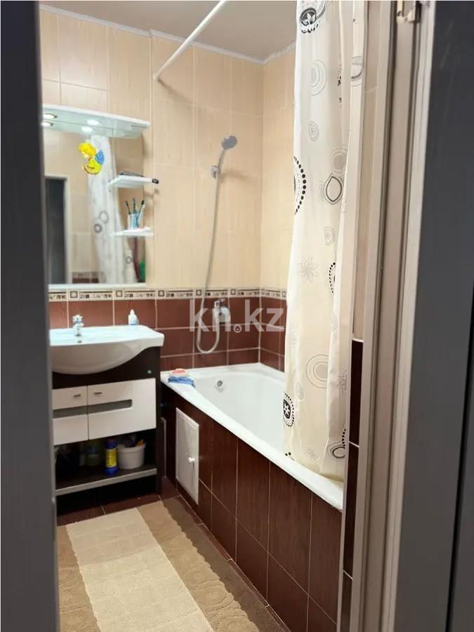 Продажа 1-комнатной квартиры, 60 м², ул. Бараева, дом  7 в Астане - фото 3