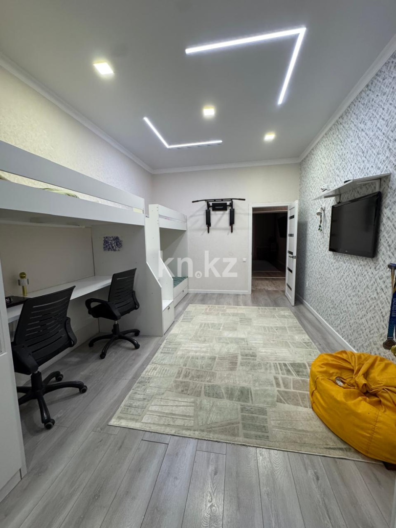 Продажа 3-комнатной квартиры, 100 м², ул. Таттимбета, дом  19/14 в Караганде - фото 2