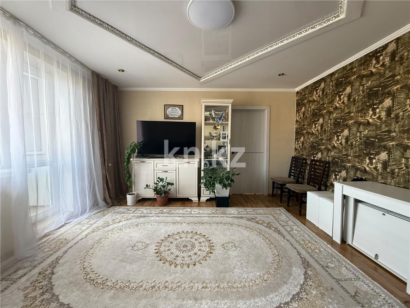 Продажа 4-комнатной квартиры, 76 м² в Караганде