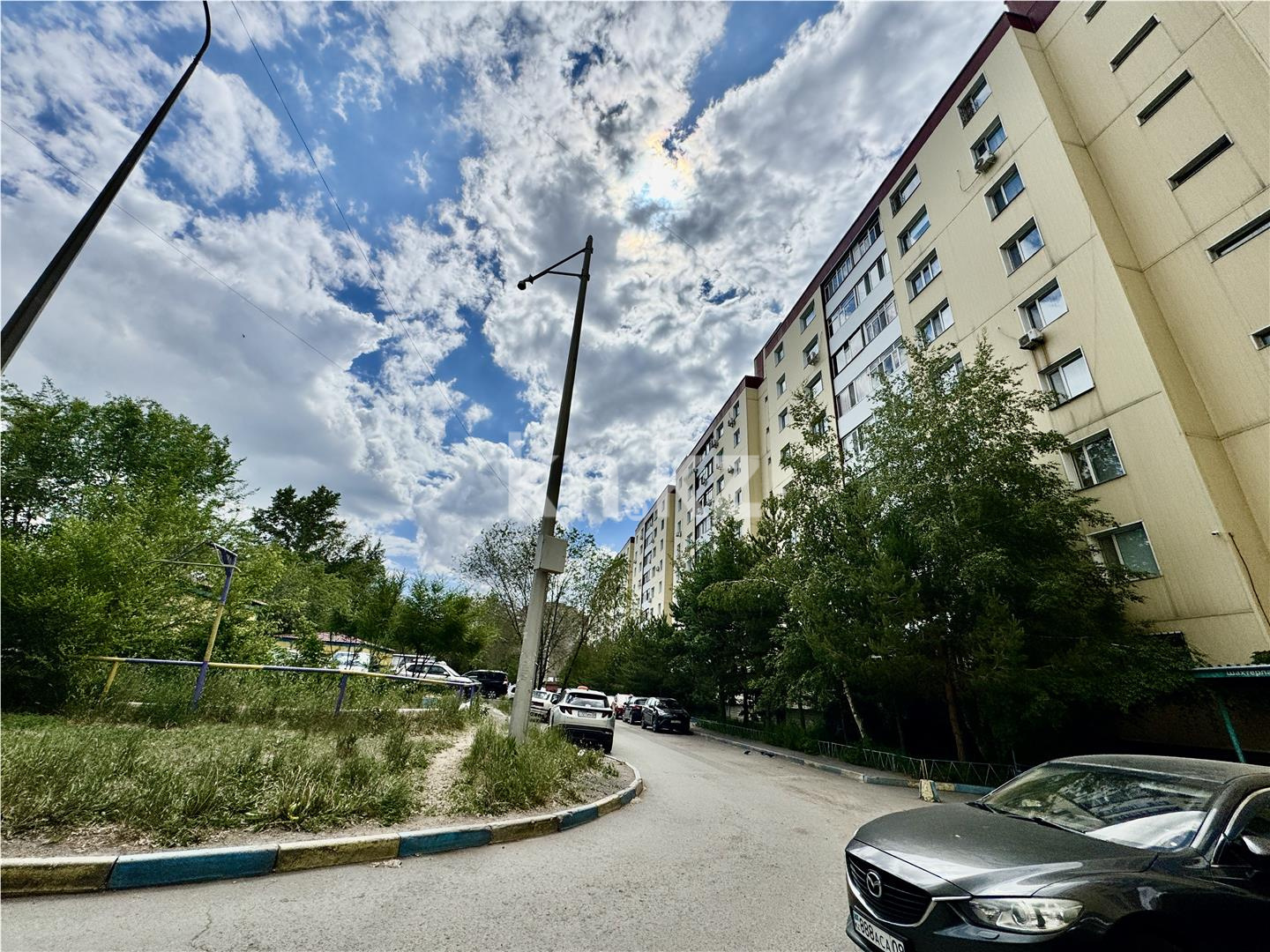 Продажа 1-комнатной квартиры, 48 м², пр. Шахтеров, дом  31б в Караганде - фото 20