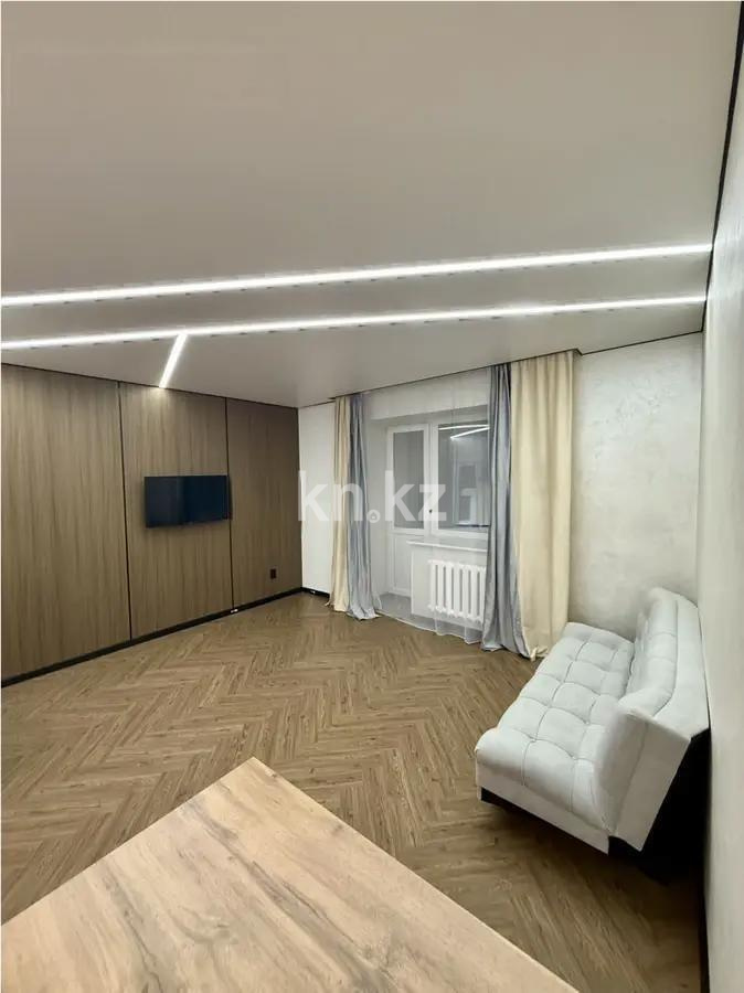 Продажа 2-комнатной квартиры, 42.4 м², пр. Кудайбердыулы, дом  17/4 в Астане