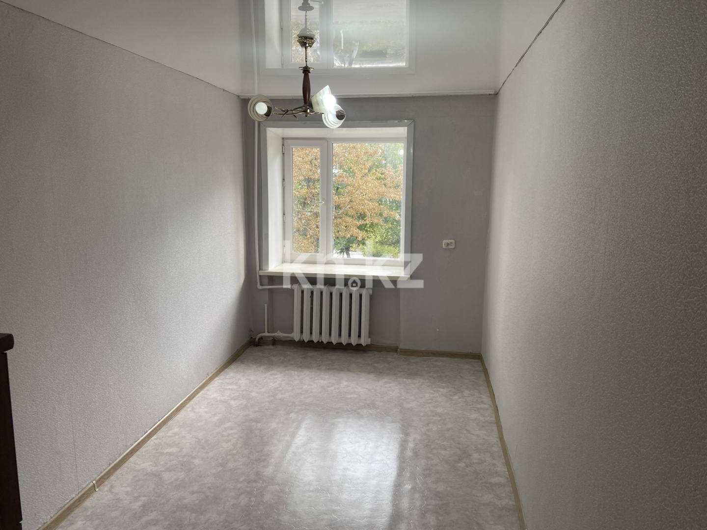 Продажа 3-комнатной квартиры, 55 м², 12-й мкр., дом  29 в Караганде - фото 3