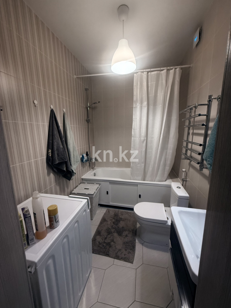 Аренда 1-комнатной квартиры, 49.9 м², ул. Жарокова, дом  137 в Алматы - фото 8