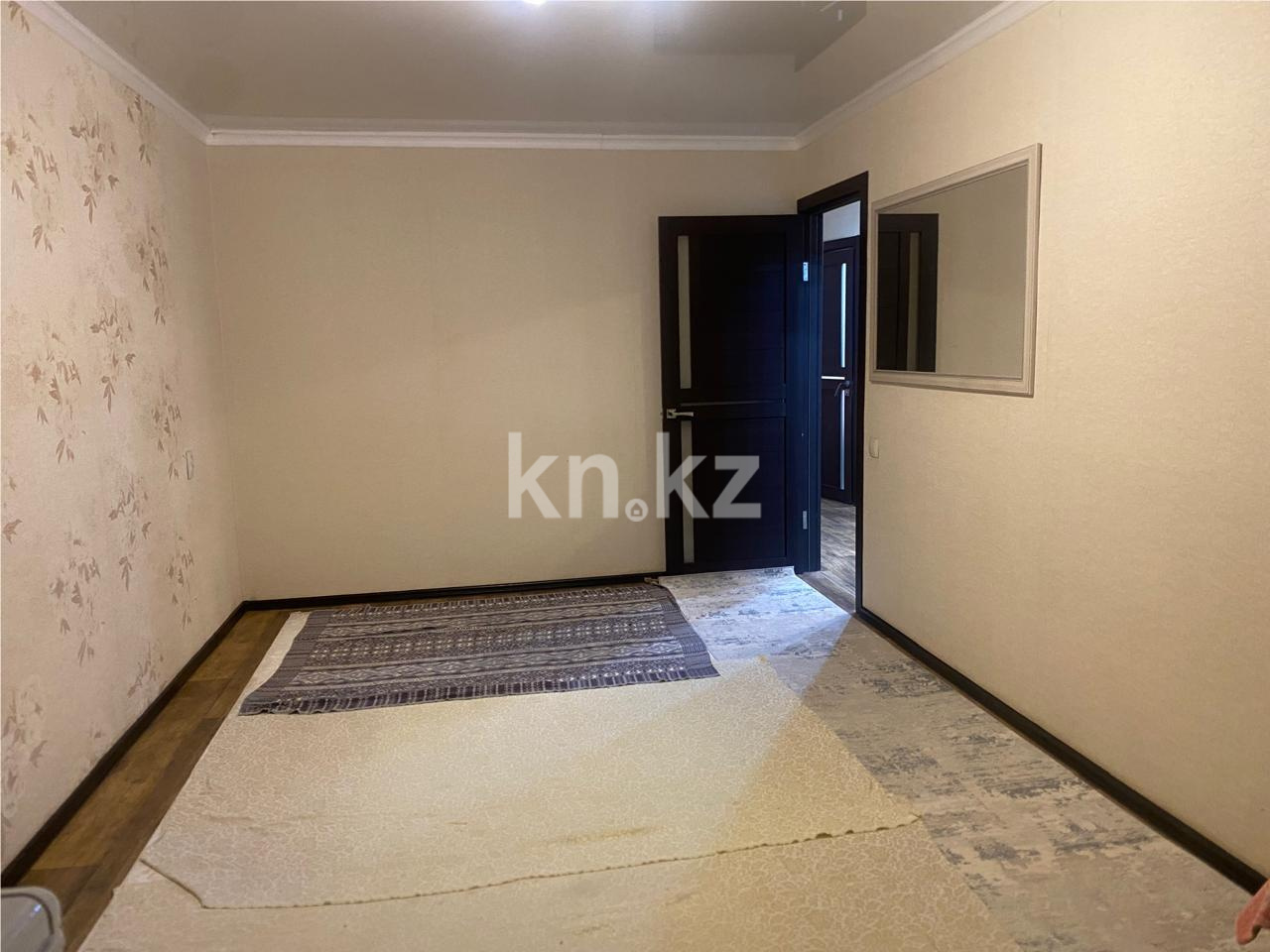 Продажа 3-комнатной квартиры, 62 м², 17-й мкр., дом  55 в Караганде - фото 4