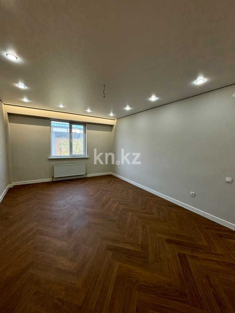 Продажа 2-комнатной квартиры, 65 м² в Алматы
