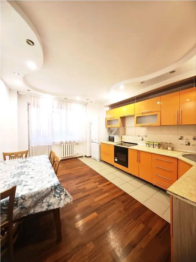 Продажа 2-комнатной квартиры, 72 м² в Астане