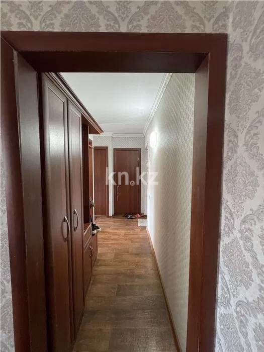 Продажа 4-комнатной квартиры, 62 м², 17 мкр. в Караганде - фото 7