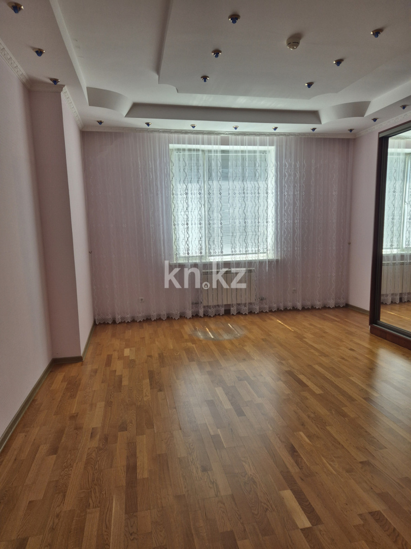 Продажа 4-комнатной квартиры, 129.6 м², ул. Смагулова, дом  56а в Атырау - фото 5