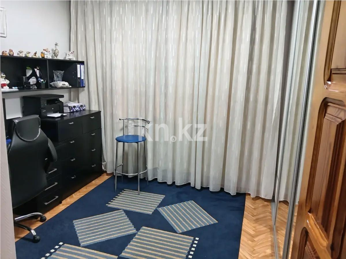 Продажа 3-комнатной квартиры, 70.2 м² в Алматы - фото 3