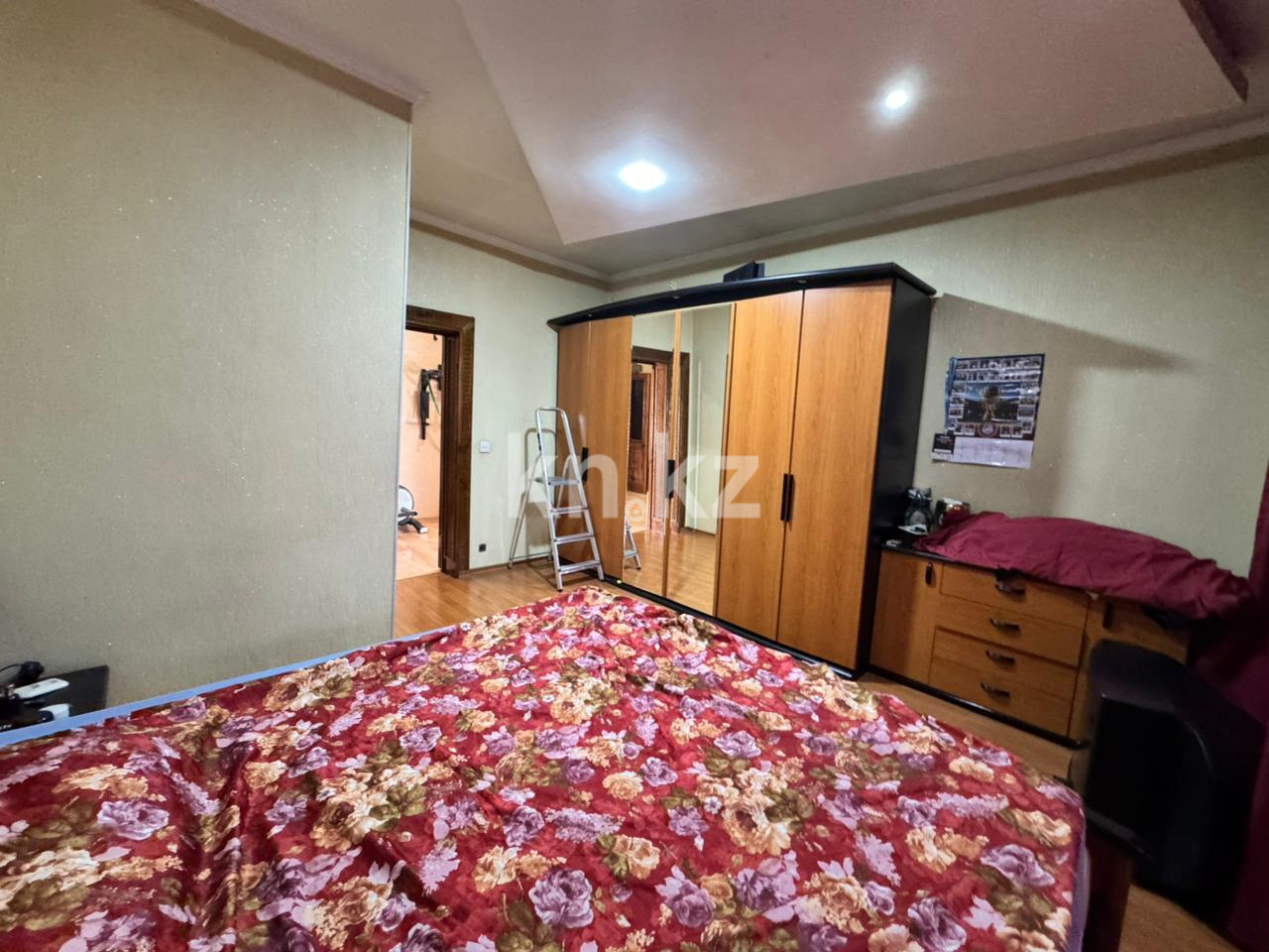 Продажа 5-комнатного дома, 373 м² в Караганде - фото 14