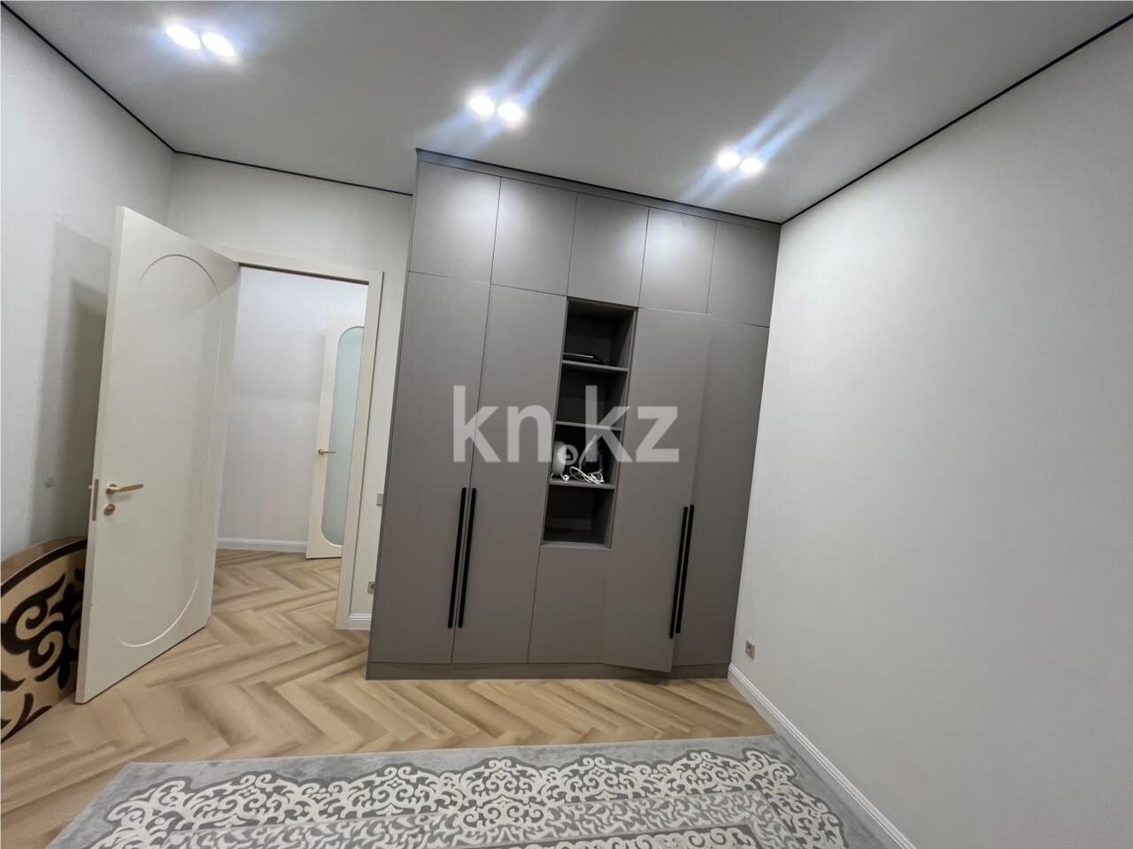 Продажа 4-комнатной квартиры, 105 м² в Астане - фото 6