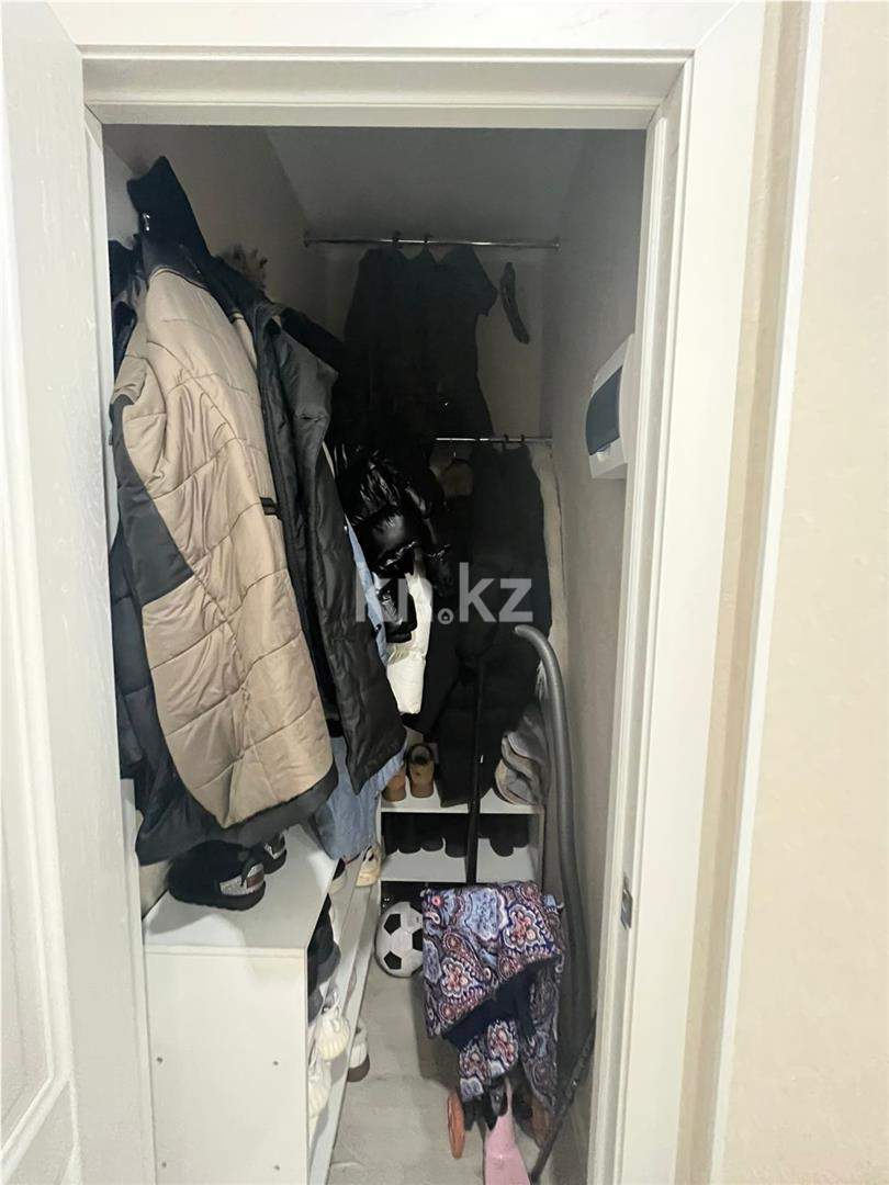 Продажа 3-комнатной квартиры, 70 м², ул. Сатыбалдина в Караганде - фото 18