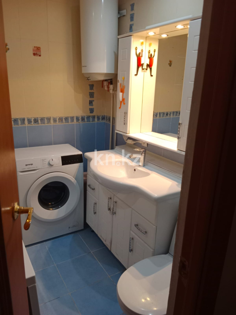 Продажа 3-комнатной квартиры, 56 м², пр. Н. Абдирова, дом  9 в Караганде - фото 12