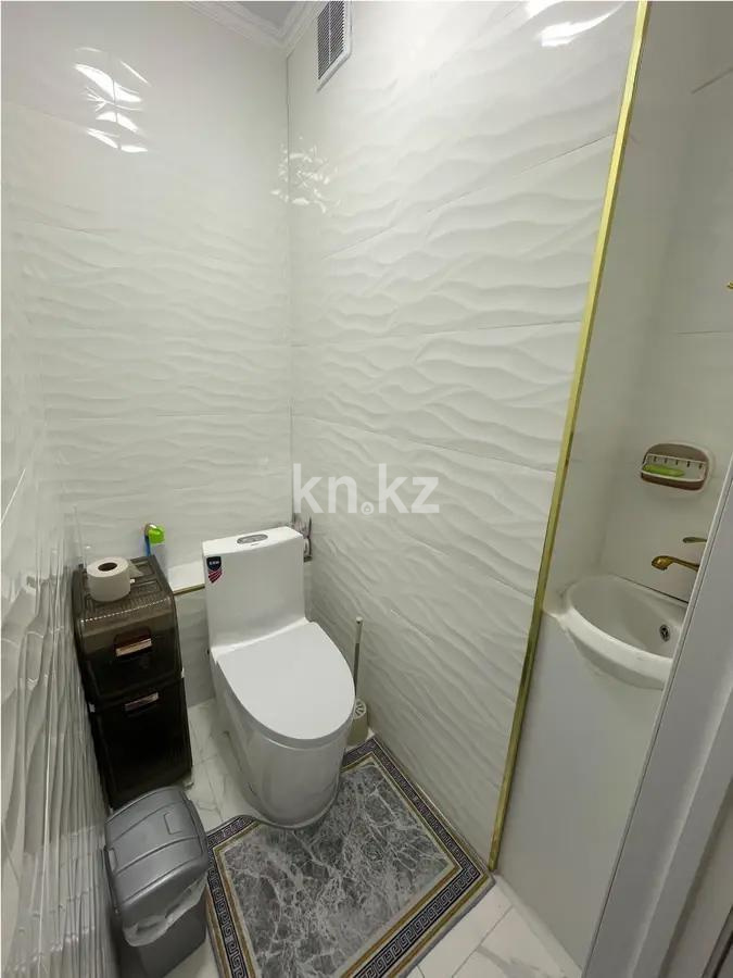 Продажа 3-комнатной квартиры, 104 м², пр. Абая, дом  164 в Алматы - фото 8