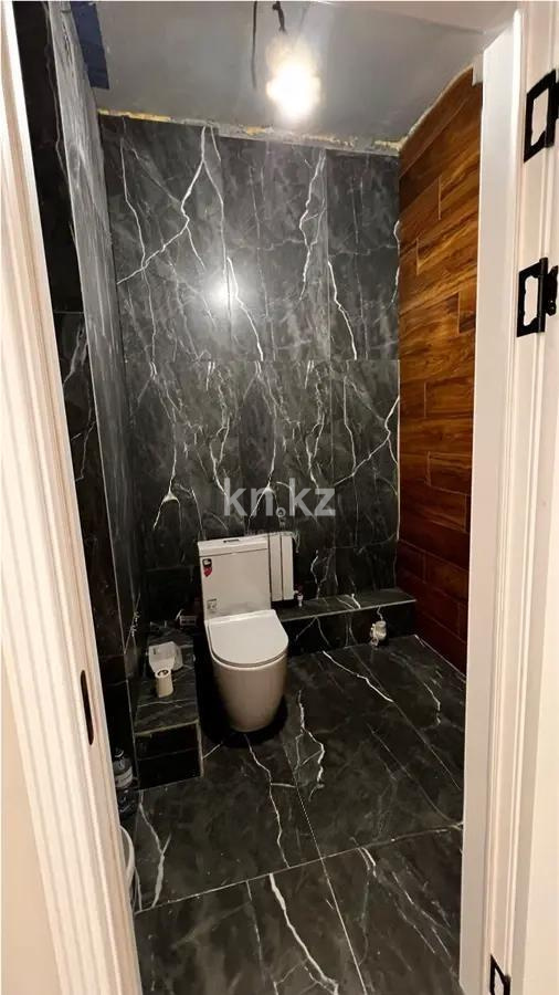 Продажа 3-комнатной квартиры, 93 м², ул. Жапсарбаева, дом  68 в Алматы - фото 3