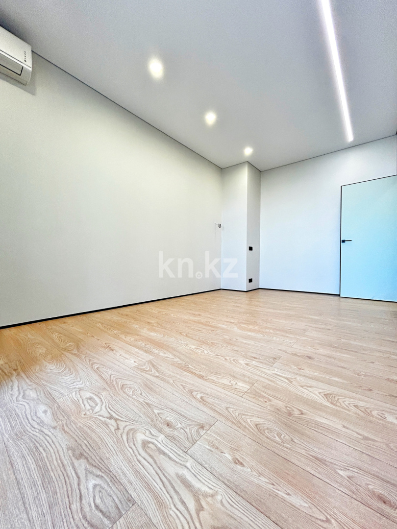 Продажа 4-комнатной квартиры, 130 м² в Алматы - фото 26