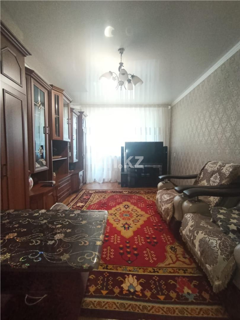 Продажа 4-комнатной квартиры, 76 м² в Караганде