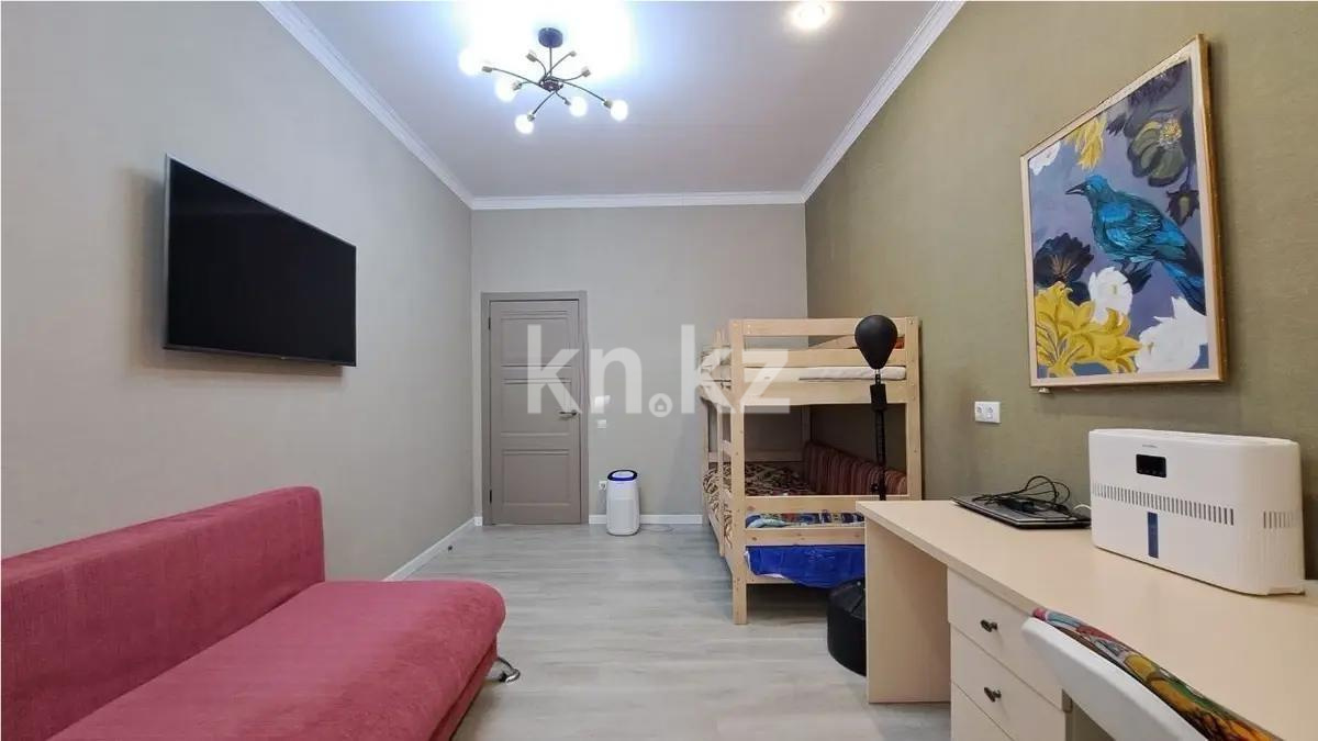 Продажа 2-комнатной квартиры, 64 м² в Астане