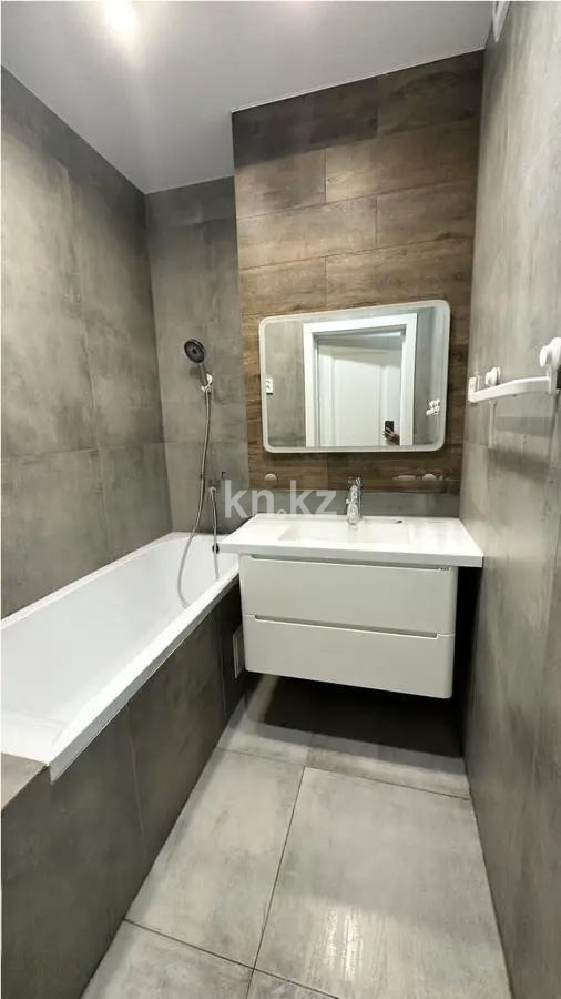 Продажа 3-комнатной квартиры, 90 м² в Караганде - фото 4