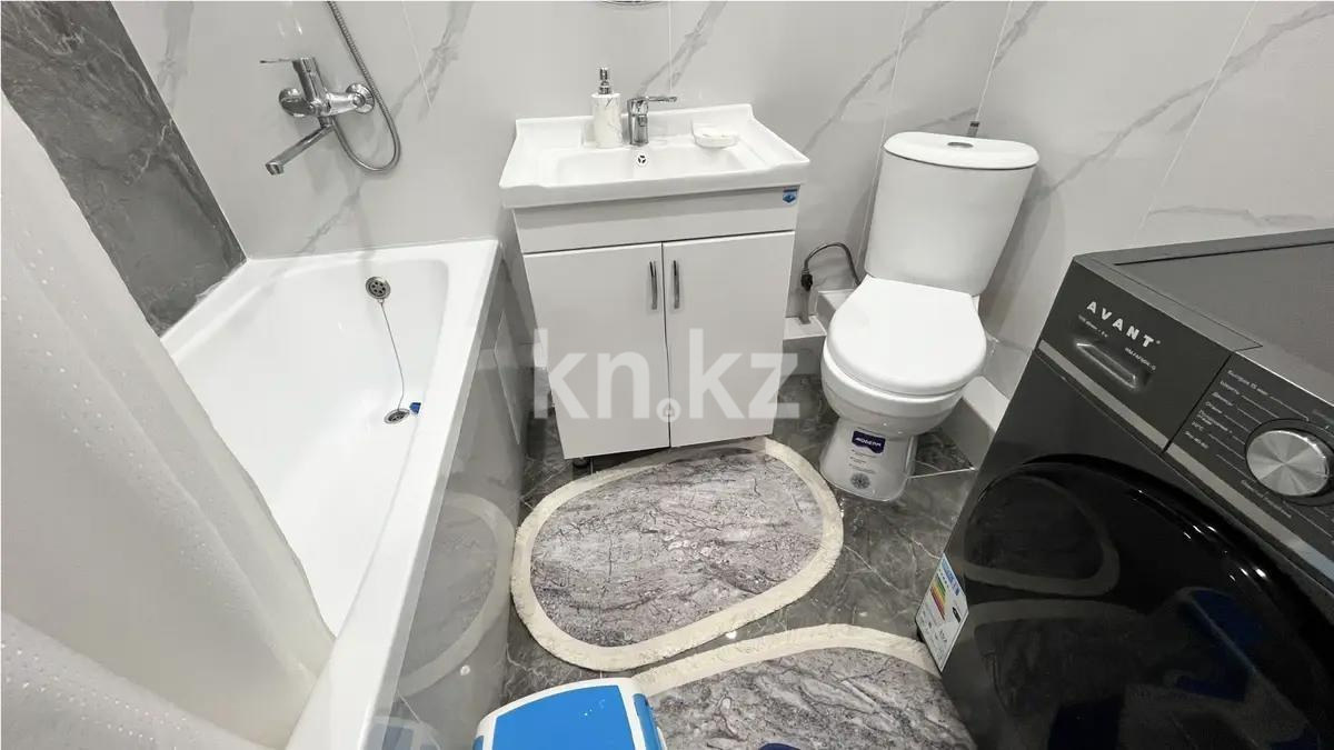 Продажа 1-комнатной квартиры, 42 м², ул. Хусейна бен Талала, дом  39 в Астане - фото 4