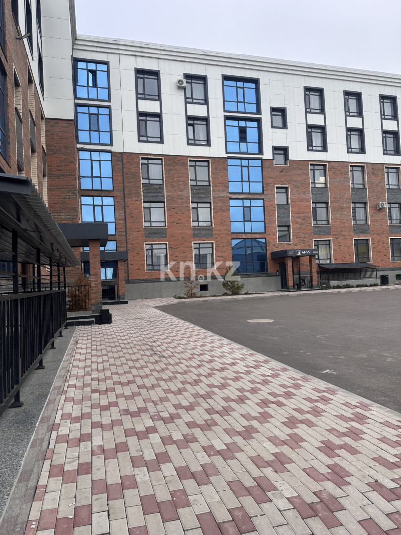 Продажа 3-комнатной квартиры, 80 м², ул. Гапеева, дом  1/9 в Караганде - фото 3