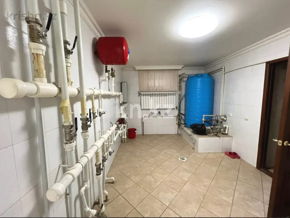 Продажа 5-комнатного дома, 433 м², ул. Ермекова в Караганде - фото 34