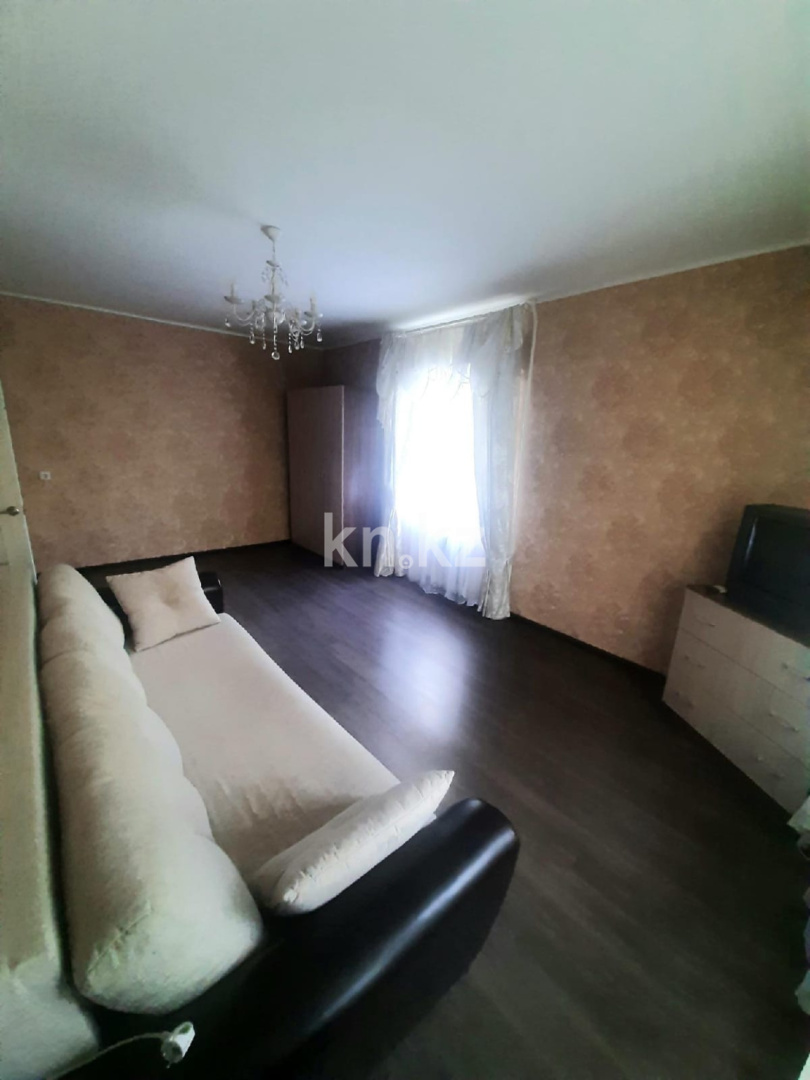 Аренда 1-комнатной квартиры, 36 м² в Астане