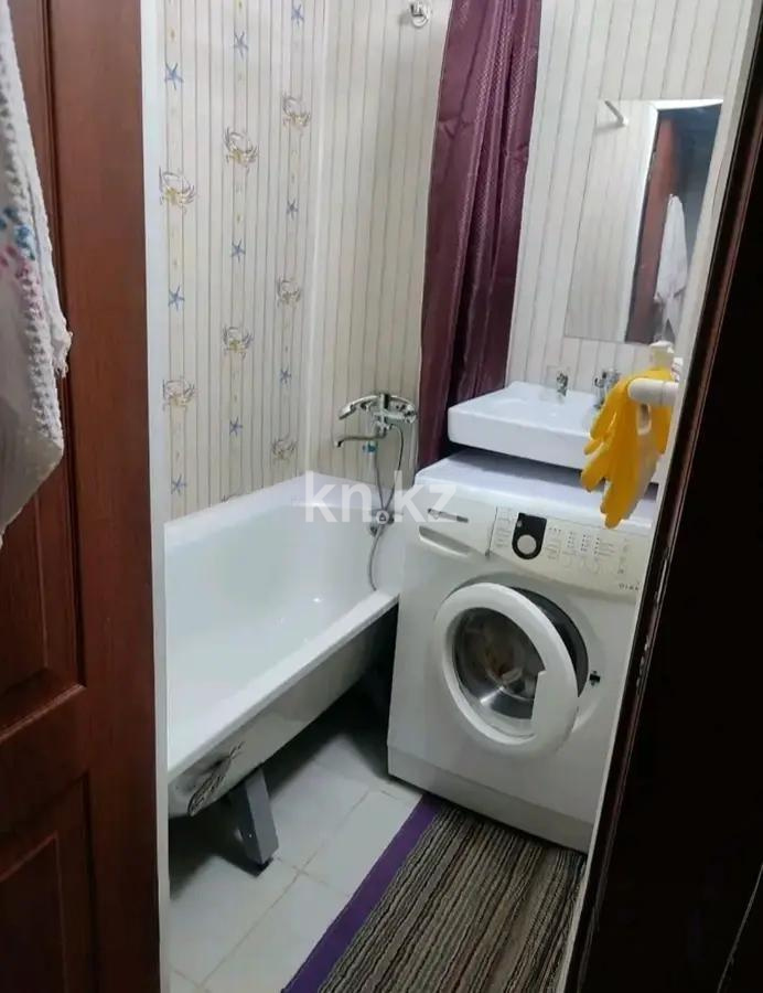 Продажа 2-комнатной квартиры, 49 м², ул. Муканова, дом  22 в Караганде - фото 5