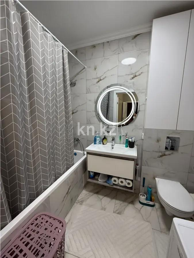 Продажа 2-комнатной квартиры, 62 м², ул. Макатаева, дом  127/11 в Алматы - фото 4